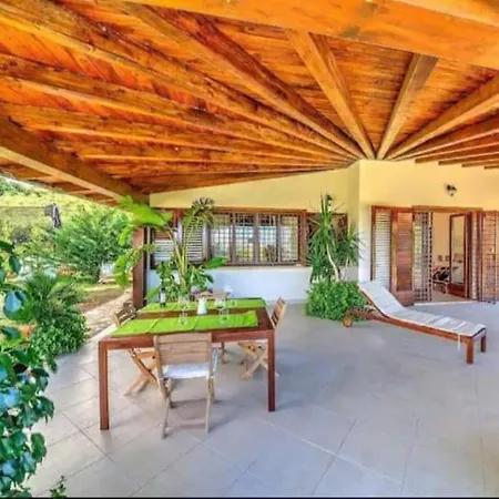 Camimello Villa *